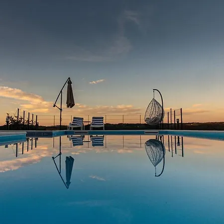 Villa Hill With Private Pool