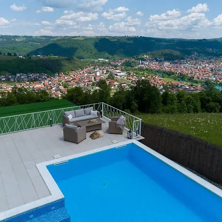 Villa Hill With Private Pool